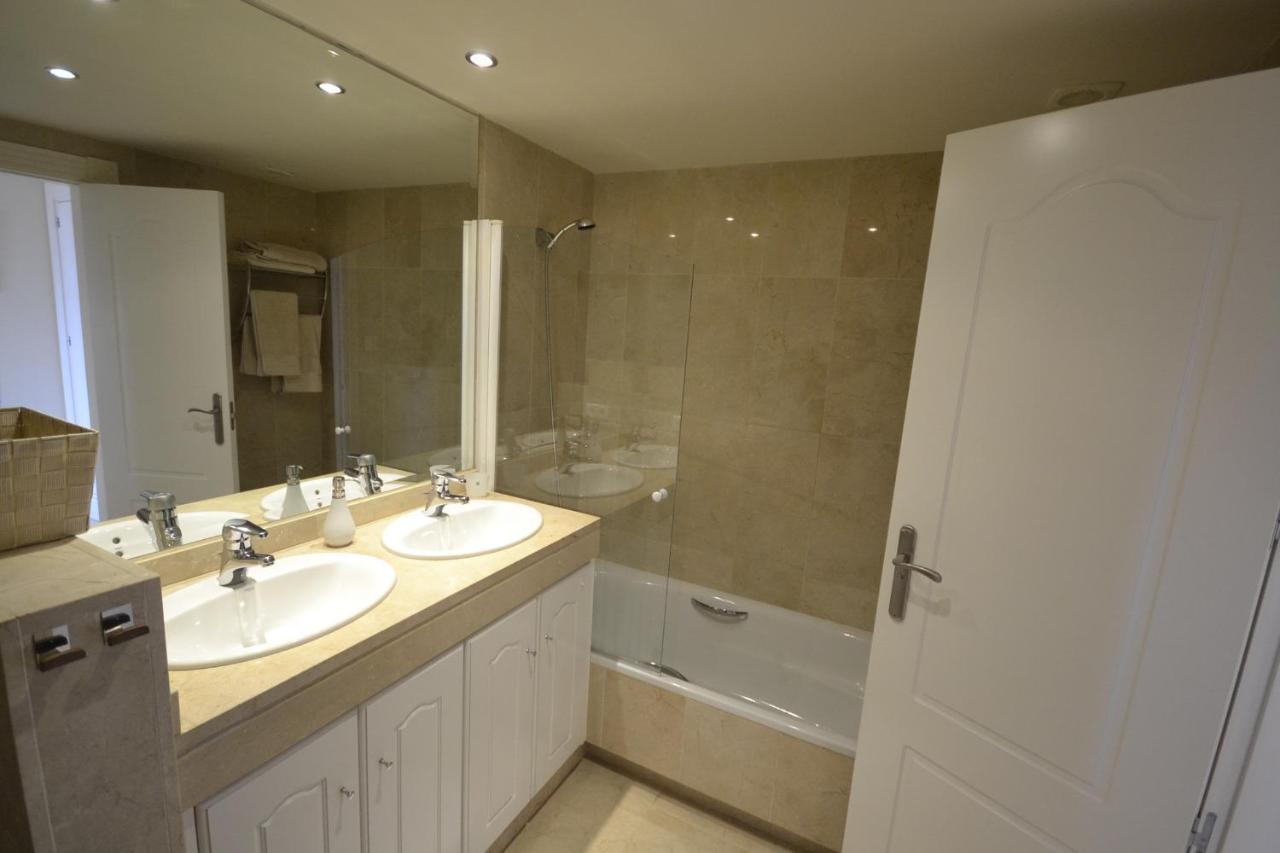 Stunning Unobstructed 180 Degree Sea View With 100 Square Meters Terrace - Costa Del Sol - * Estepona